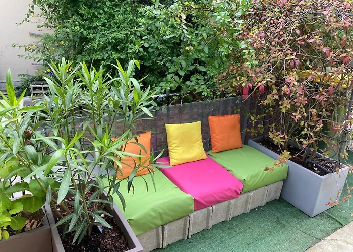 Une Chambre Chez Nous, A 12 Minutes De Paris
